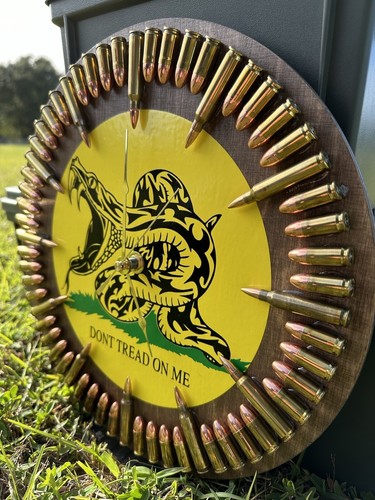 Gadsden Flag Contemporary-Don’t Tread On Me- in Oak 12 Inch Clock 9mm/5.56 Inert - Picture 3 of 9
