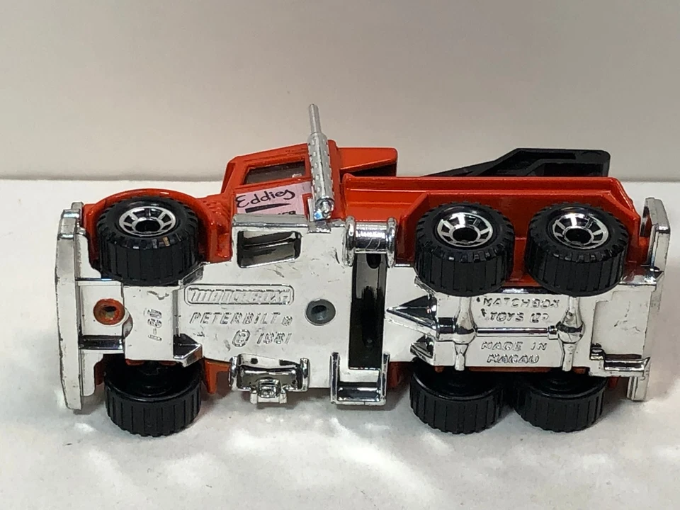 MATCHBOX SF 61 PETERBILT WRECK TRUCK UNRECORDED VARIATION MACAU BASE VERY RARE - Image 3 of 4