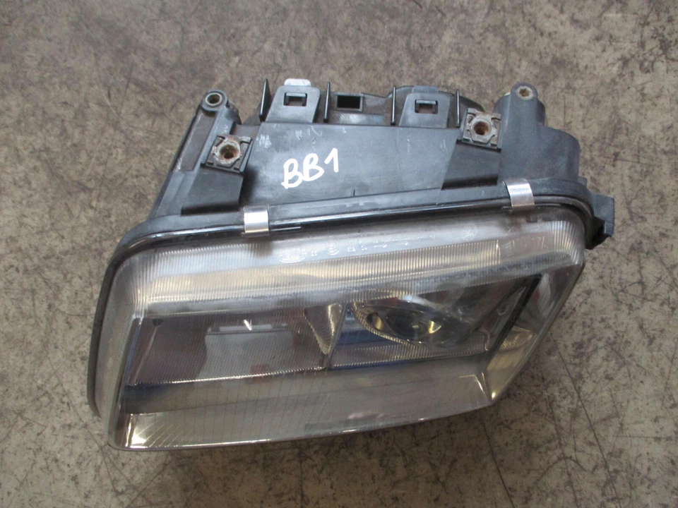 Faro izquierdo original HELLA XENON AUDI S3 A3 8L balasto Foto 4 de 4