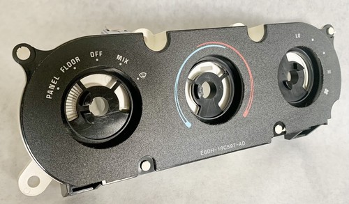 Nuevo de Lote Antiguo Ford 1987-1989 Mustang Panel de Control de Calefacción SOLO CALOR (sin A/C) - Imagen 3 de 4