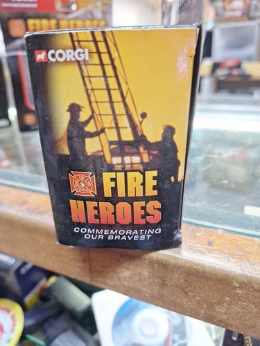 Corgi Fire Heroes Showcase GMC Pumper C.F.D. Fire truck Diecast - Picture 4 of 5