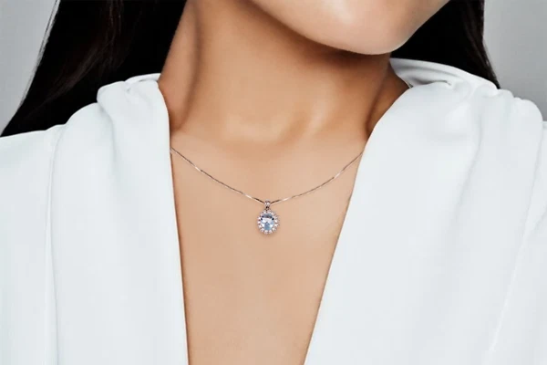 Sfarzosa Collana Brillante con Acquamarina in Argento 925 Rodiato Oro Bianco - Immagine 4 di 4