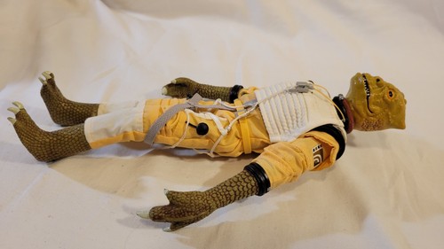 BOSSK 2000 Star Wars Power Of The Jedi 12" Bounty Hunter Figure - Picture 6 of 6