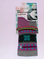 SmartWool Snowflake Dream Full Cushion Unisex Crew Socks Women's M - Medium Gray