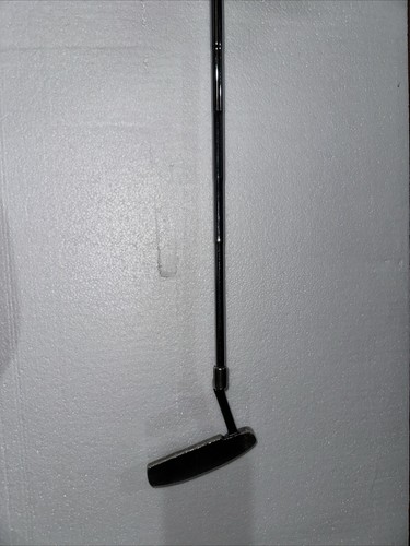 DN2 Blade Stainless Steel Putter - Picture 3 of 4