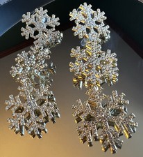 Silver Tone Dangle Drop Snowflake Earrings