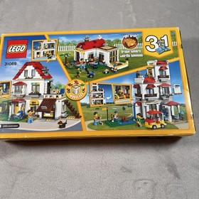 LEGO CREATOR: Modular Family Villa (31069) - New & Retired Damaged Box