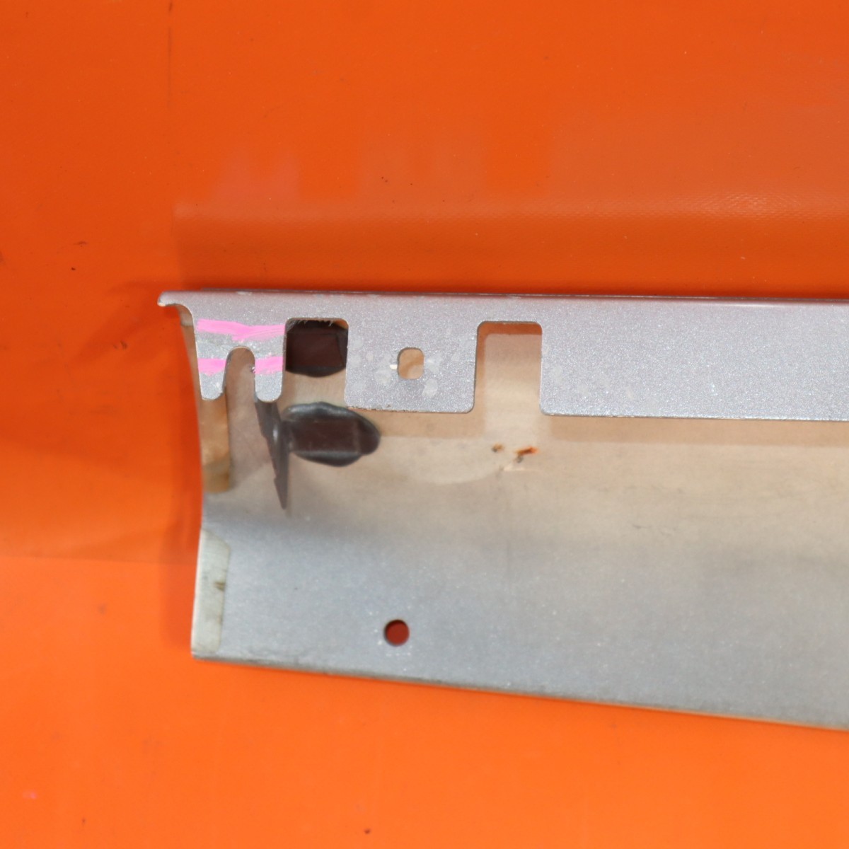 Aston Martin DB9 2005-2012 Right Rocker molding