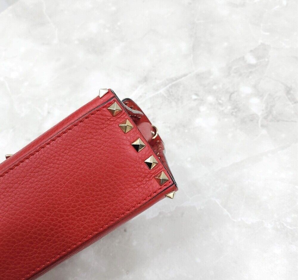 Valentino Garavani Rockstud Leather Shoulder Bag B0181VSF 143129675 thumbnail 7