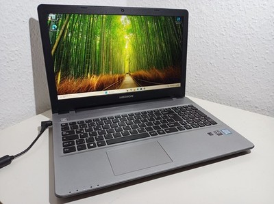 Medion Akoya E6422 15,6'' Full HD IPS Laptop, i3-6100U, SSD, DVD, Windows 11