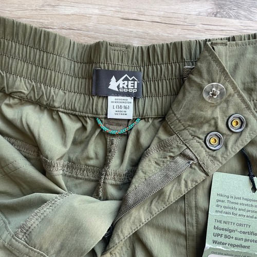 NWT REI Sahara Shorts Dark Green Girls L (14-16) Lightweight Hiking - Picture 3 of 8