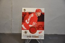 steve yzerman 2001-2002 detroit red wings hockey card game used gear pacific #45