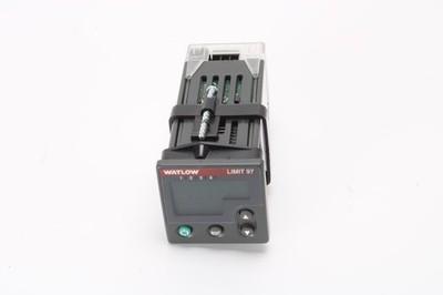 Watlow 97A0-DAAA-00RG Limit 97 Temperature Controller With Panel Mount Clip