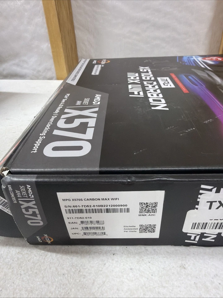 Placa madre MSI MPG X570S CARBON MAX WIFI AM4 AMD X570 USB 3.0 HDMI ATX Foto 4 de 4