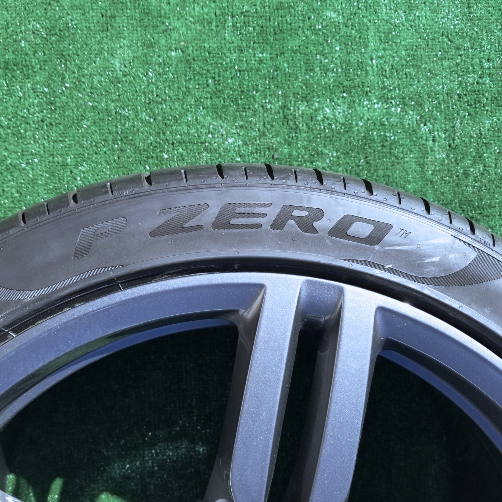 PERFECT Factory Ferrari Portofino Wheels Pirelli Tires OEM Forged California Set