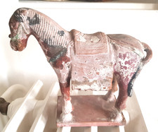 ancien cheval terre cuite