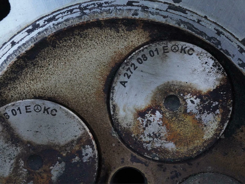 2008 - 2011 Mercedes Benz C Class W204 C300 Engine Motor Cylinder Head Lh Oem Foto 4 de 4