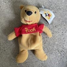 Walt Disney World Parks Exclusive Winnie the Pooh Bean Bag Plush Vintage NWT