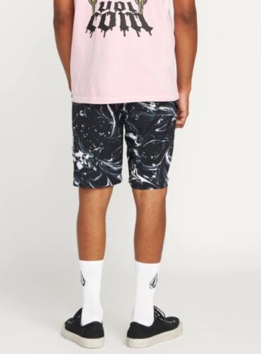 VOLCOM Men's MARBLE MOD 19 Boardshorts - BLK - Size 34- NWT - LAST ONE LEFT - Picture 2 of 4