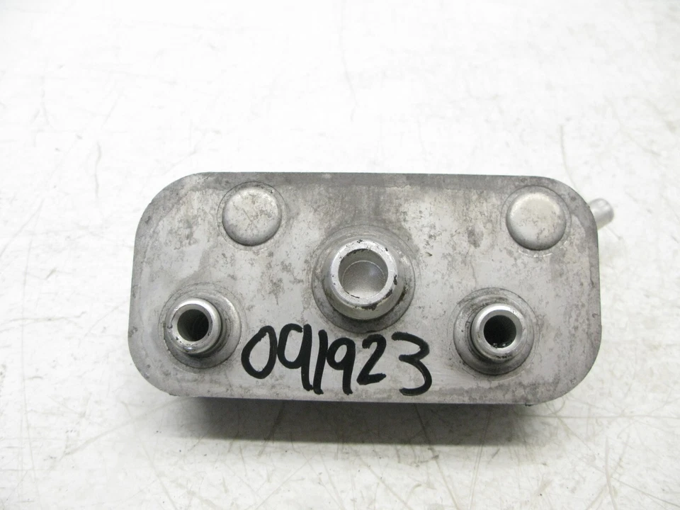 99-06 BMW E46 325i 330i Ci Xi X3 Z4 ENFRIADOR DE ACEITE TRANSMISIÓN AUTOMÁTICA FABRICANTE DE EQUIPOS ORIGINALES 091923 Foto 2 de 3