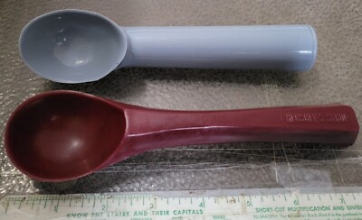 Vintage Hershey's Chocolate Syrup Maroon & Ekco Plastic Ice Cream Scoops