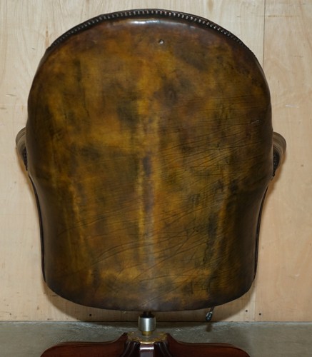 ANTIQUE FULLY RESTORED BROWN LEATHER CHESTERFIELD DIRECTORS CAPTAINS ARMCHAIR - Picture 16 of 19