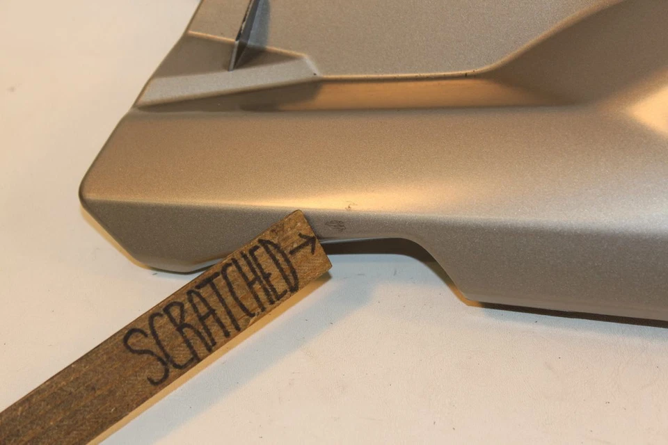 Carenado trasero izquierdo BMW K1300GT 2009 panel cubierta plástico Foto 2 de 4