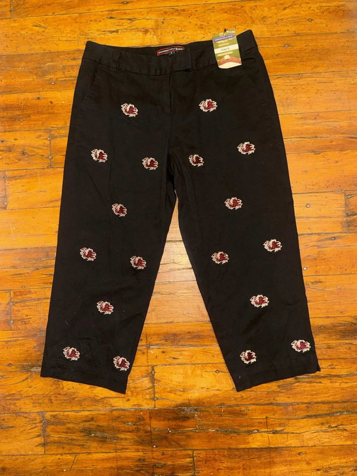 Pennington and bailes Women’s size 6 USC logo Capris Pants