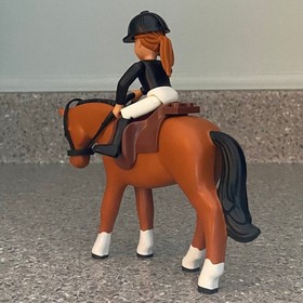 Lego Belville Horse Stable Jumping Girl Figurine Set 7587 Used RETIRED