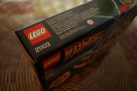 LEGO Ideas: The DeLorean Time Machine(21103) FACTORY SEALED - RETIRED