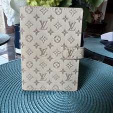 LOUIS VUITTON Mini Lin Agenda PM 2001.  CA1011
