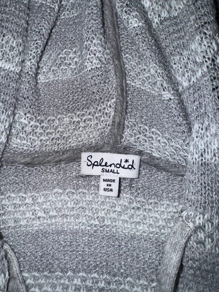 Espléndida sudadera con capucha para mujer pequeña tejida bordada gris Snowland de gran tamaño ¡NUEVA SIN ETIQUETAS! Foto 3 de 4