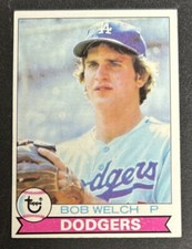 1979 Topps Bob Welch Baseball Rookie Card (RC) #318 Dodgers Pitcher GD O/C. rookie card picture
