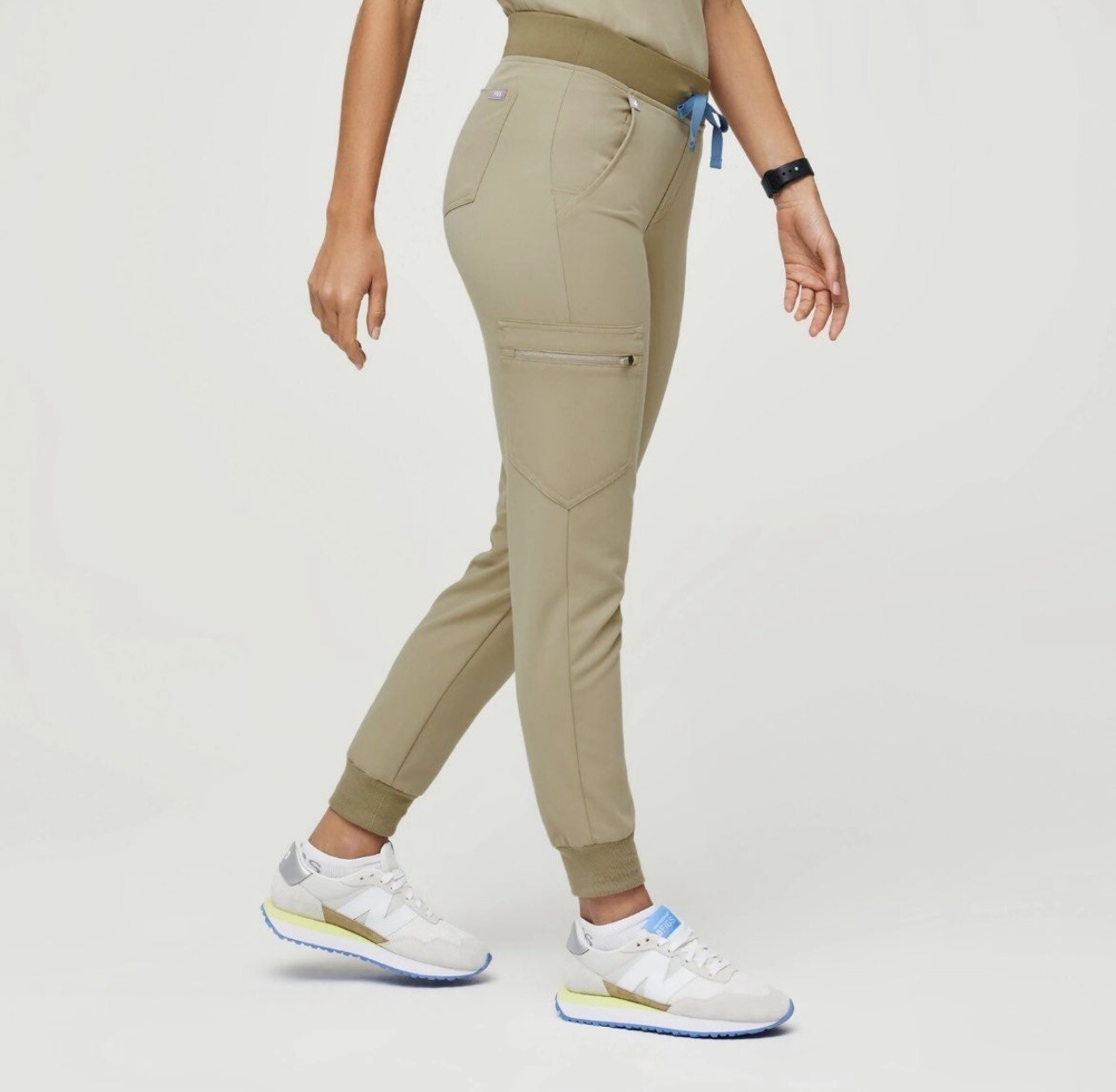 NWT FIGS XS Petite Women's Zamora Jogger Scrub Pants SANDSTONE | eBay