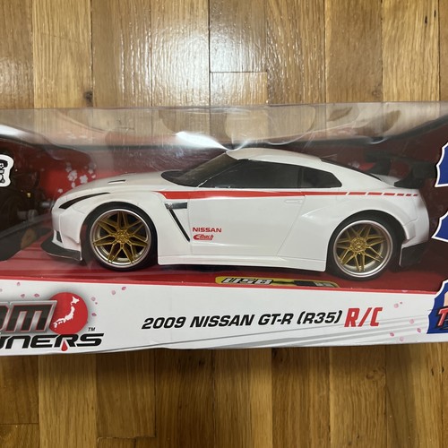Jada R/C Toys JDM Tuners 1:16 2009 Nissan GT-R R35 Wide Body New Car Vehicle - Picture 3 of 8