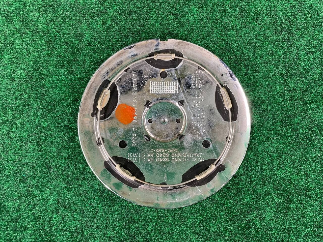19982003 Jaguar XJ8 Wheel Rim Center Hub Cap Cover 2W931A096DA OEM