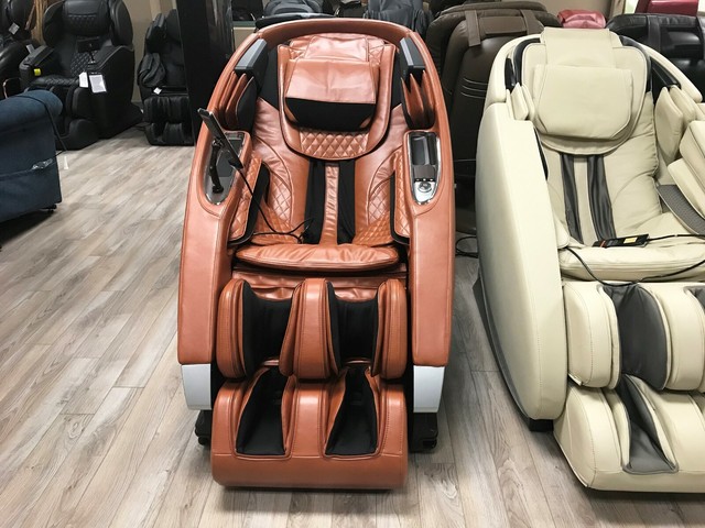 Human Touch Super Novo Full Body Zero Gravity Space Saver Massage Chair