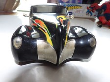 希少　ホットウィール 1/18 カスタム　リンカーン　ゼファー s-l400.jpg