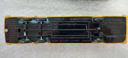 Dinky Supertoys SCARCE 961 Vega Major Luxury Coach Swiss Postal Bus, Yellow - Picture 7 of 15