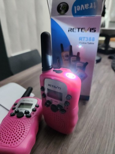 BNIB Retevis RT388 Pink Pair Walkie-Talkie PMR with Flashlight - Picture 3 of 10