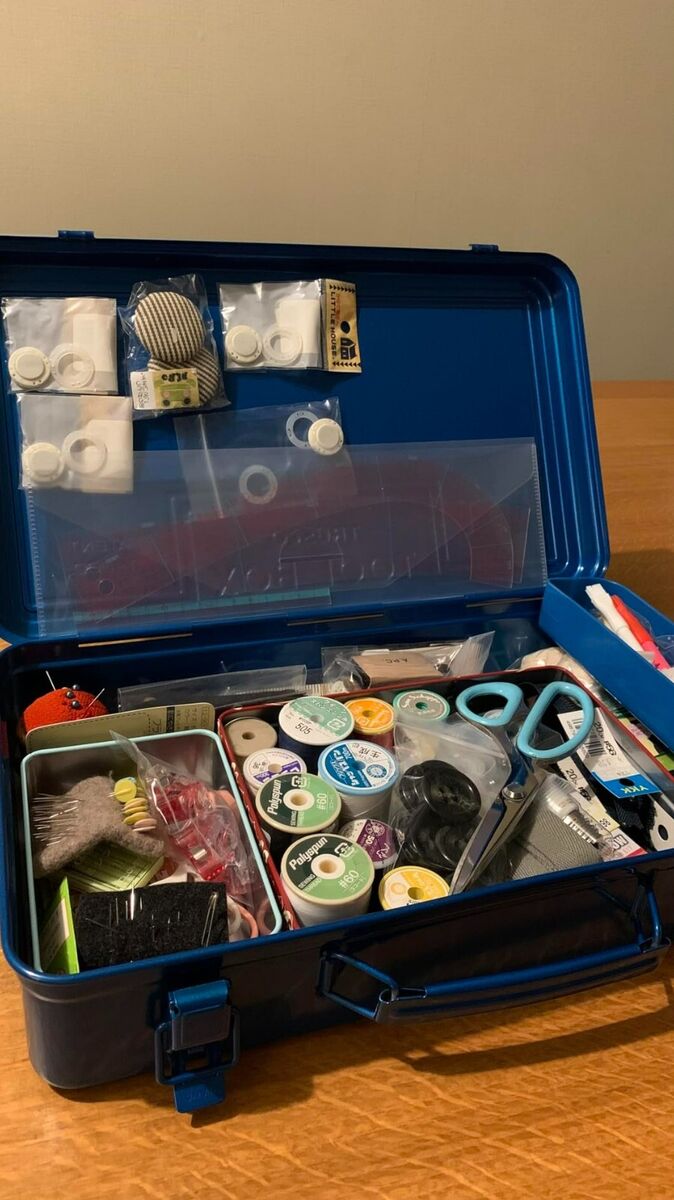 TOYO Steel Tool Box Trunk Shape T-360 B TRUSCO Nakayama Blue TOYO Steel Tool Box Trunk Shape T-360 B TRUSCO Nakayama Blue