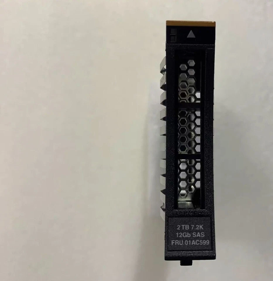 IBM 01EJ032 2TB 01EJ034 01AC599 SAS 2.5" V5000 Gen2 Hard drive HDD NEW - Image 3 of 3
