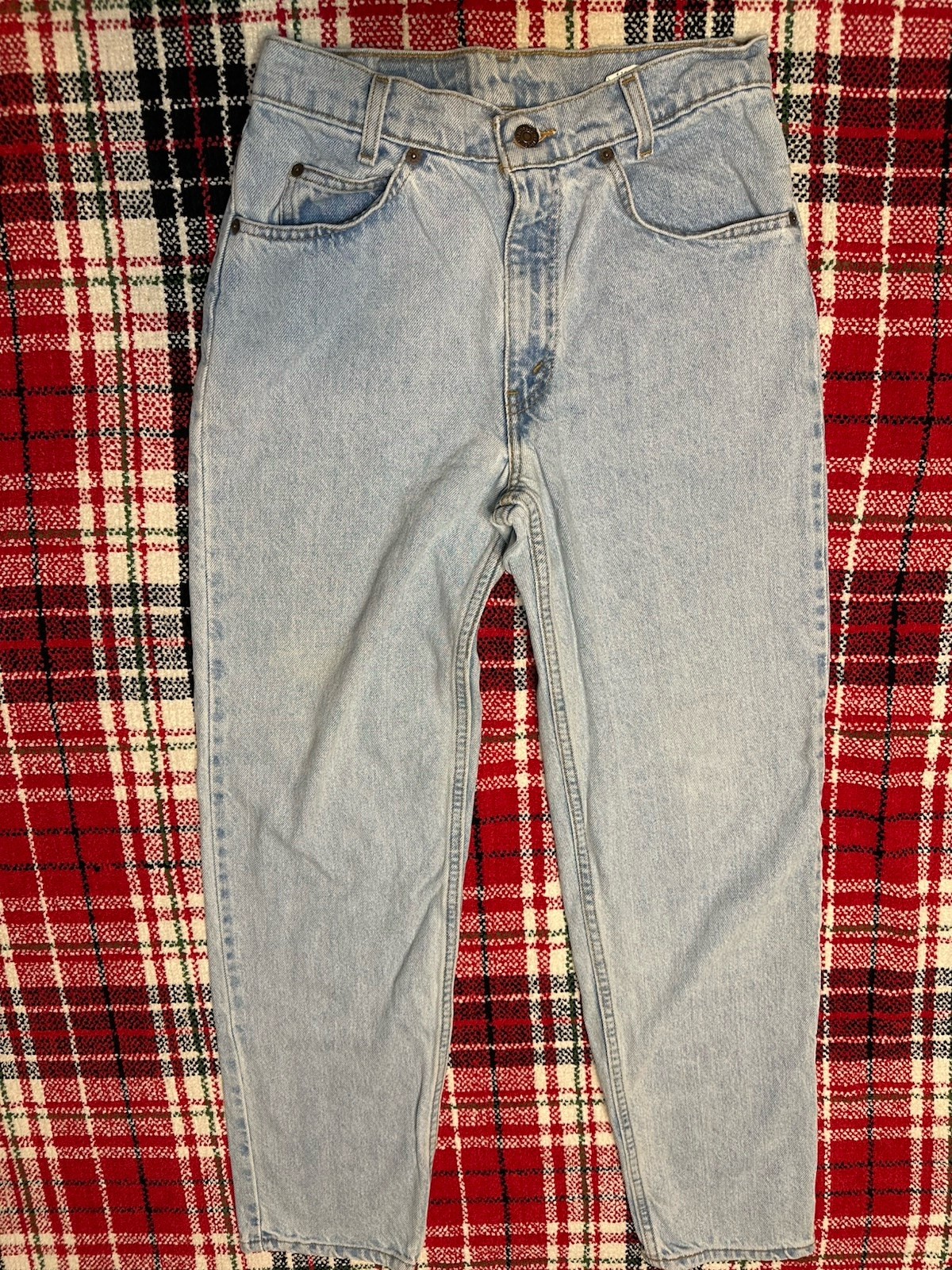 vintage Levi's 550 orange tab relaxed fit denim jeans in light Stonewashed 29x30