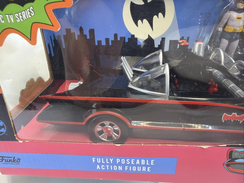 Batman BATMOBILE Clásico Años 60 con Figuras Batman y Robin Funco Foto 4 de 4