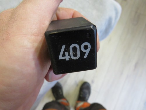 VW Golf 4 IV Relais 409 Kraftstoffpumpe 1J0906383C Benziner 1.8T GTI