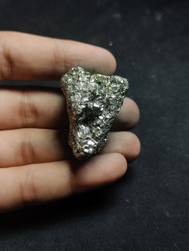 Natürliche rohe Pyritcluster - glänzende Kristallproben, Größen, Gewichte - Bild 14 von 21
