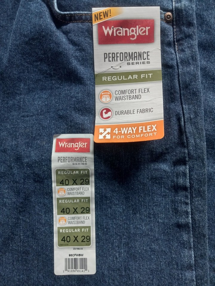 Men's Wrangler Regular Fit Performance Series Flex Waistband Jeans