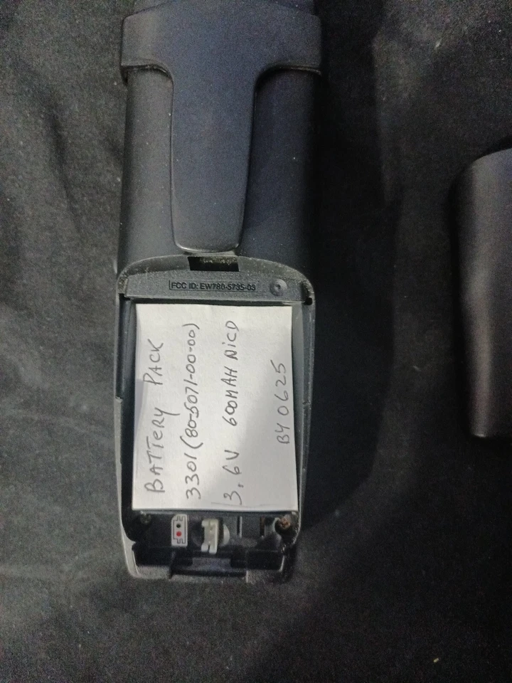 Bases para teléfonos inalámbricos VTech 5,8 GHz falta batería Foto 4 de 4