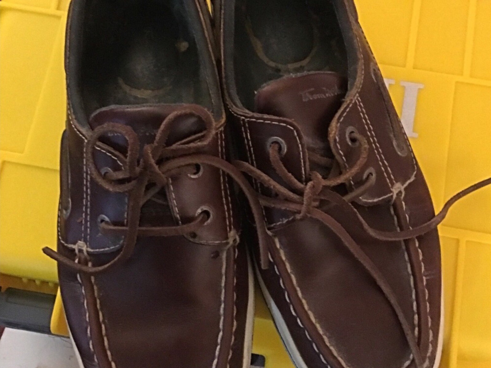 Thom McAn Men's Brown Leather Boat Deck Shoes Size 8 … Gem