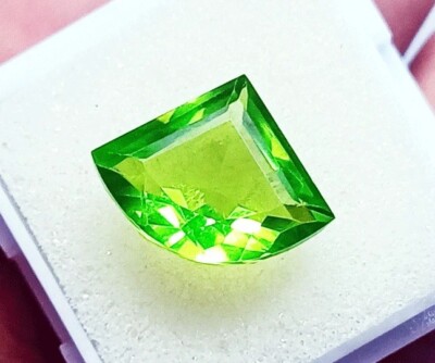 Peridot Natural Fancy Cut 10 Ct VVS CERTIFIED Loose Gemstone